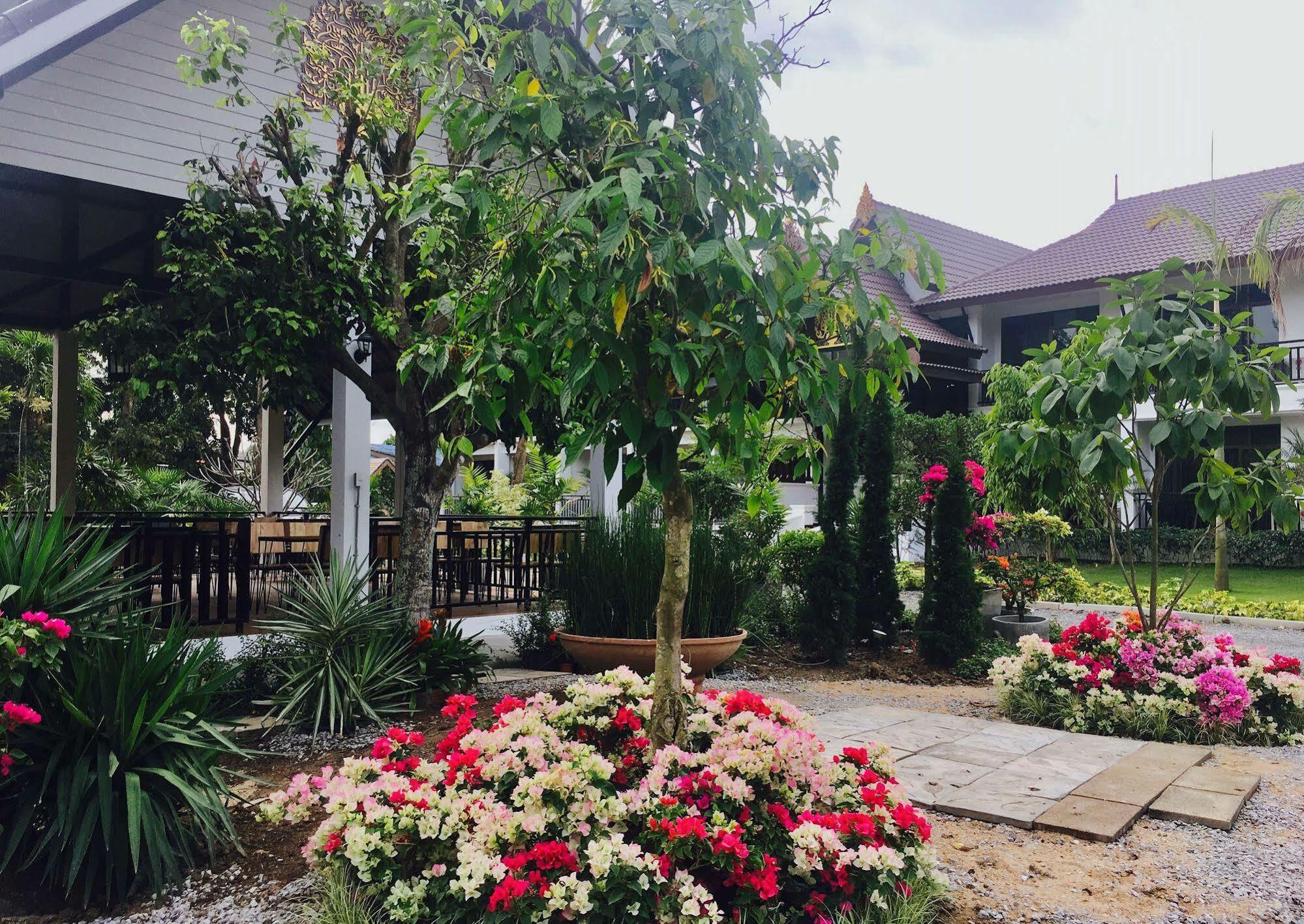 Radateeree Resort เชียงใหม่ ภายนอก รูปภาพ